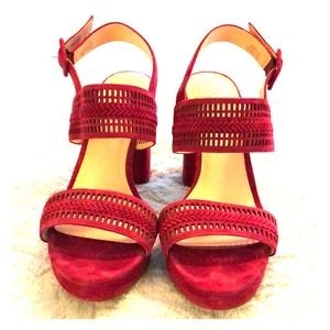 Vince Camuto peep toe, open back sandal